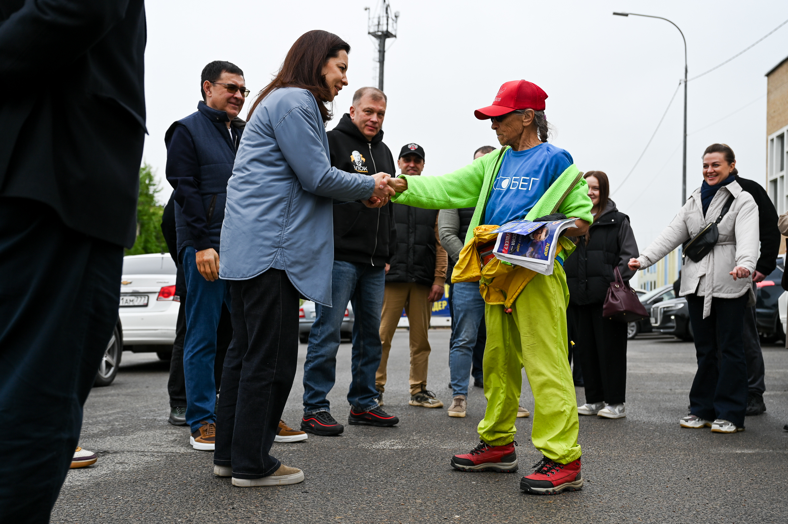 «Автобусы добра» ЛДПР объехали города Подмосковья в майские праздники